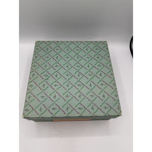 Madame Alexander Brazil Doll #773 8” in Box with Tag Fruit Hat 1960s VHTF - Picture 5 of 5